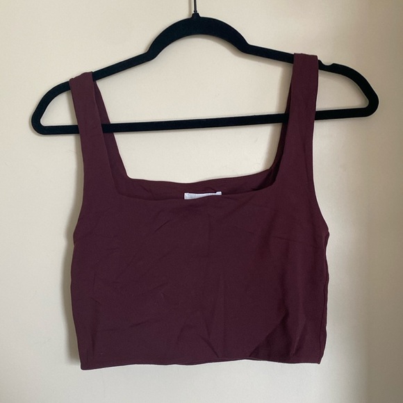 Burgundy Aritzia Contour Knit Crop Top - Picture 3 of 4